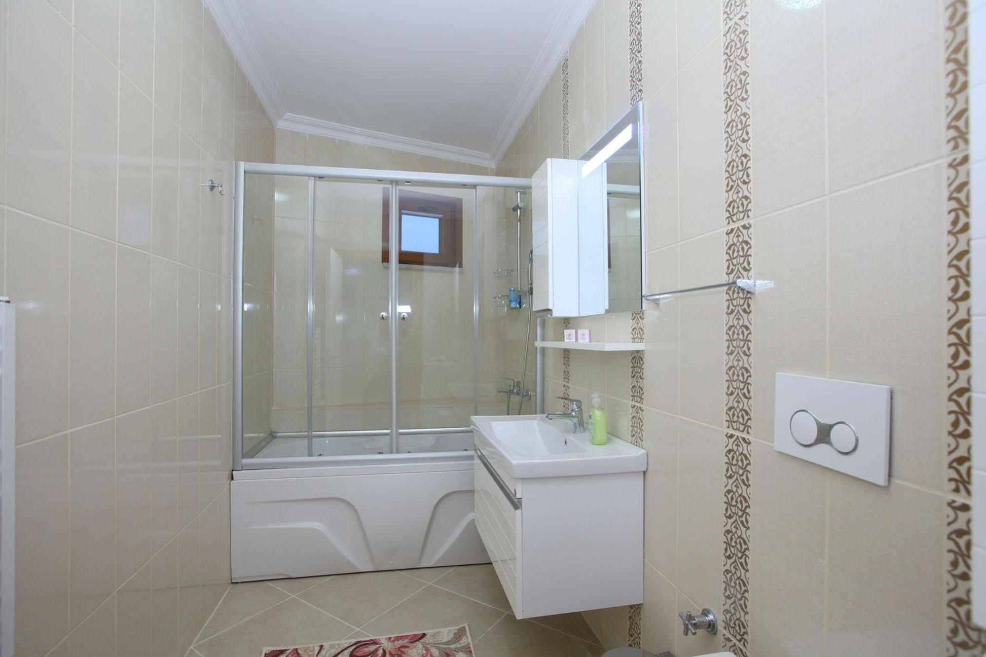 Ugur Termal Residence Bagian luar foto